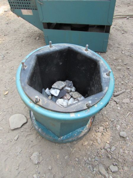 LARGE VINTAGE ROCK TUMBLER