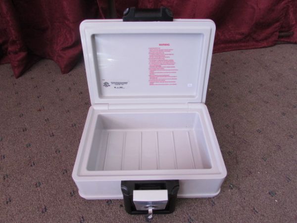 BRINKS FIRE RESISTANT SAFE