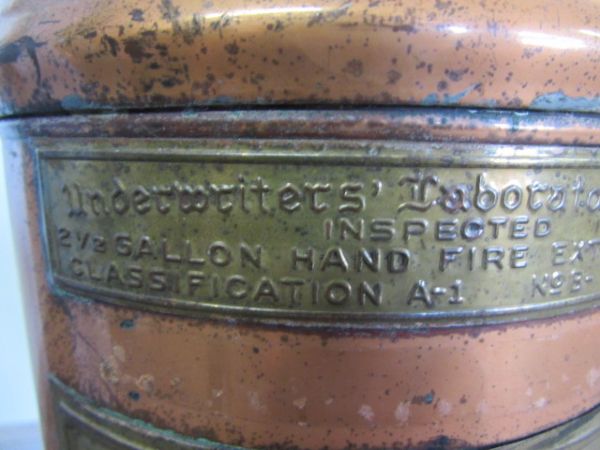 VINTAGE THE BUFFALO COPPER WITH BRASS PLATE FIRE EXTINGUISHER 