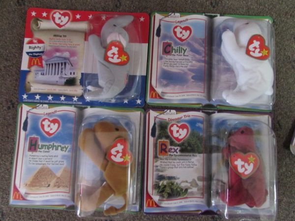 SIR BENTLEY SOFT SUITCASE AND OVERNIGHT BAG WITH BEANIE BABIES