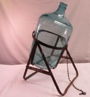 AWESOME VINTAGE 5 GALLON ACES BLUE GLASS CARBOY/WATER JUG IN METAL CRADLE HOLDER