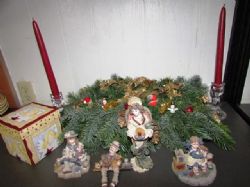 SWEET COLLECTION OF YESTERDAYS CHILD FIGURINES, TULIP CANDLESTICKS & HOLIDAY CENTERPIECE