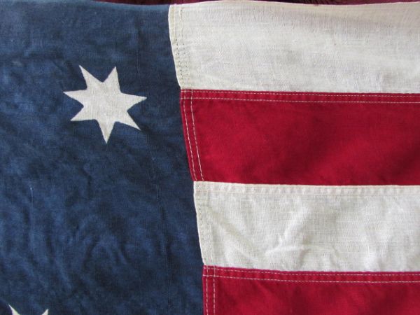 VINTAGE PIONEER SPIRIT OF '76 & BETSY ROSS AMERICAN FLAGS