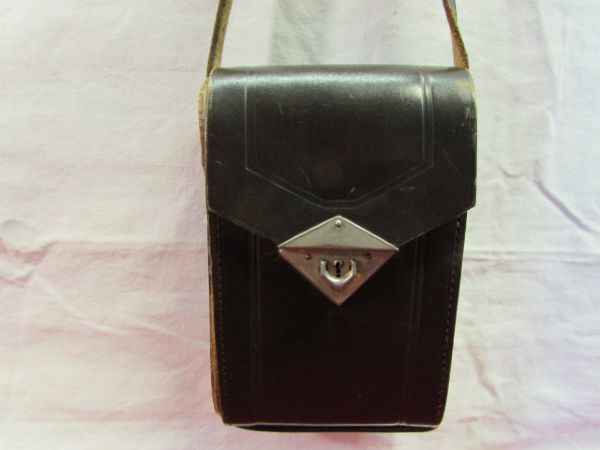 VINTAGE ANSCO B2 SPEEDEX CAMERA 