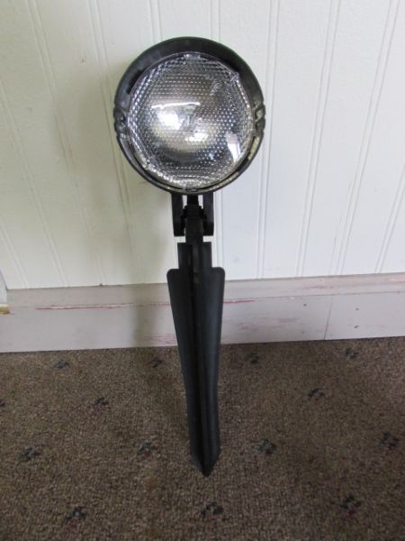 MALIBU 20 LIGHT COMBINATION LOW VOLTAGE LANDSCAPE LIGHTING