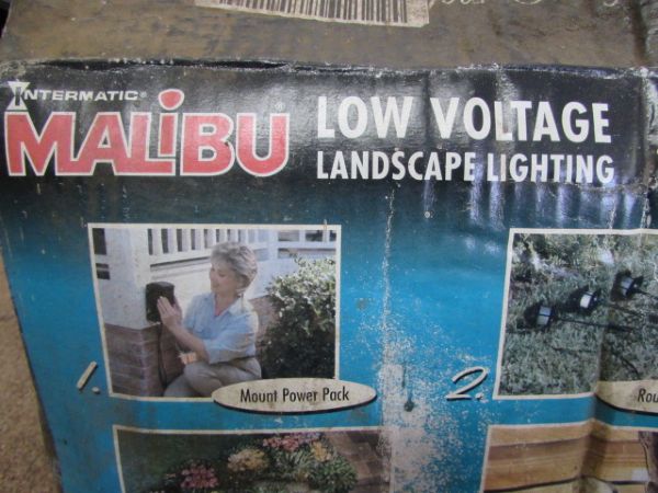 MALIBU 20 LIGHT COMBINATION LOW VOLTAGE LANDSCAPE LIGHTING