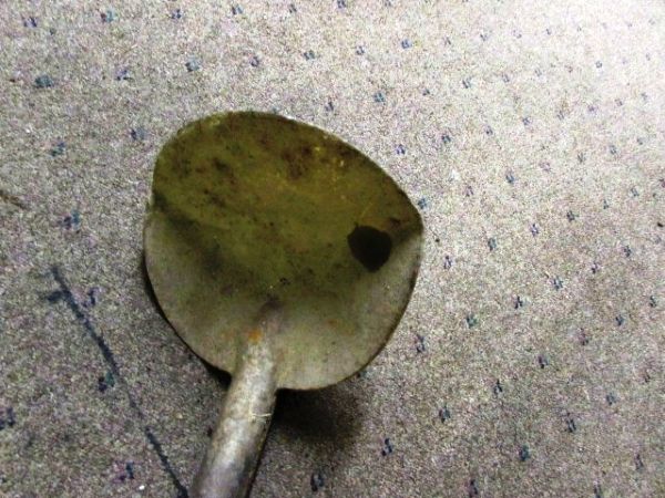 WHEN YOU REALLY NEED TO DIG DEEP ANTIQUE LONG HANDLED PEAVY SCOOP SHOVEL - OVER 9'