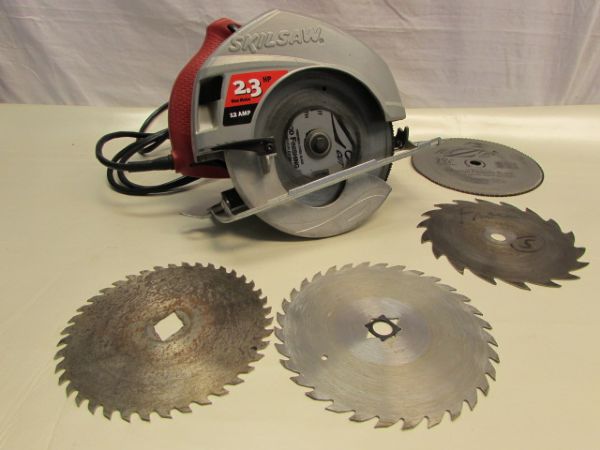 NICE  2.3 HP 7 1/4 SKILL SAW 5400 PLUS BLADES 