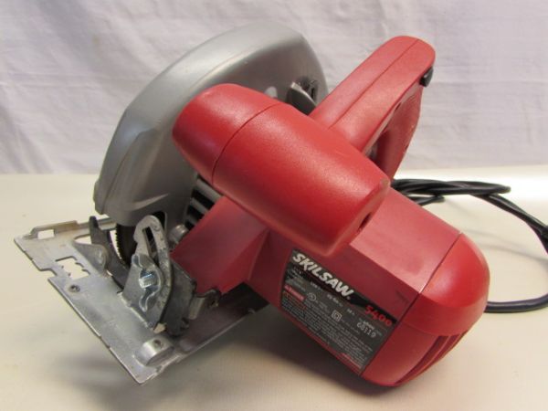 NICE  2.3 HP 7 1/4 SKILL SAW 5400 PLUS BLADES 