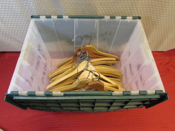 OVER 2 DOZEN ANTIQUE /VINTAGE WOODEN CLOTHES HANGERS - WITH BUSINESS ADVERTISEMENTS