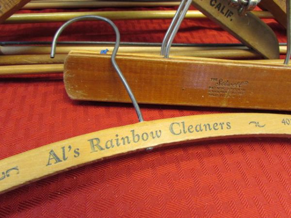 OVER 2 DOZEN ANTIQUE /VINTAGE WOODEN CLOTHES HANGERS - WITH BUSINESS ADVERTISEMENTS