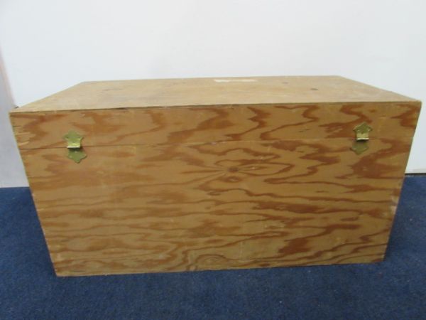 STURDY WOODEN STORAGE BOX WITH HINGED LID