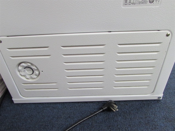 VERY NICE HEAVY DUTY KENMORE CHEST FREEZER 