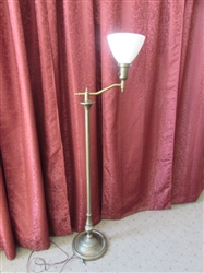 VINTAGE BRASS FLOOR LAMP WITH TORCHIER