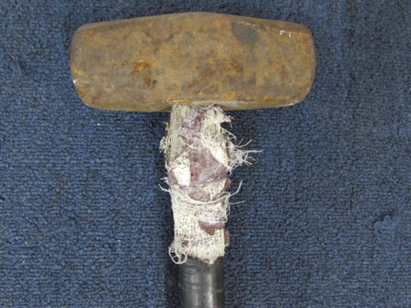 HEAVY DUTY TOOLS - MAUL & SLEDGE HAMMER 
