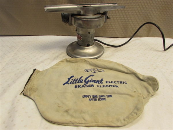 CHECK THIS OUT - LITTLE GIANT VINTAGE ELECTRIC CHALK  BOARD ERASER CLEANER 