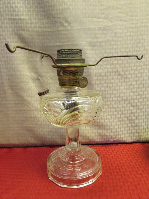 Lot Detail Antique Aladdin Washington Drape Oil Lamp With Model