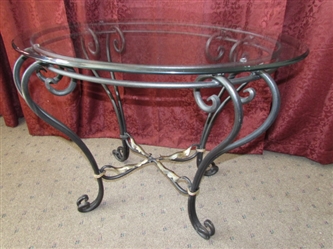 ELEGANT WROUGHT IRON END TABLE WITH BEVELED GLASS TOP