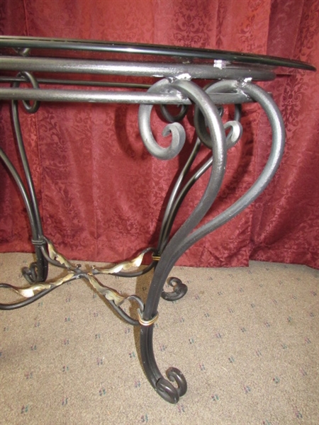 ELEGANT WROUGHT IRON END TABLE WITH BEVELED GLASS TOP
