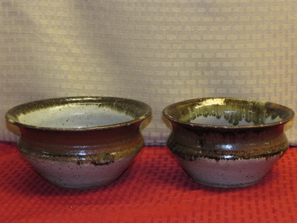 BEAUTIFUL HAND THROWN POTTERY COVERED DISH & TWO BOWLS 