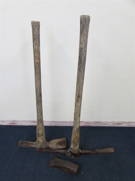 MATTOCK, PICK AXE & MAUL HEAD