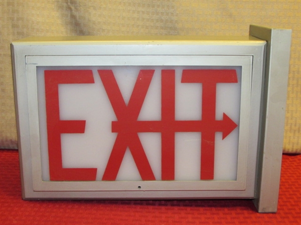 VINTAGE INDUSTRIAL LIGHTED EXIT SIGN - TOO COOL!