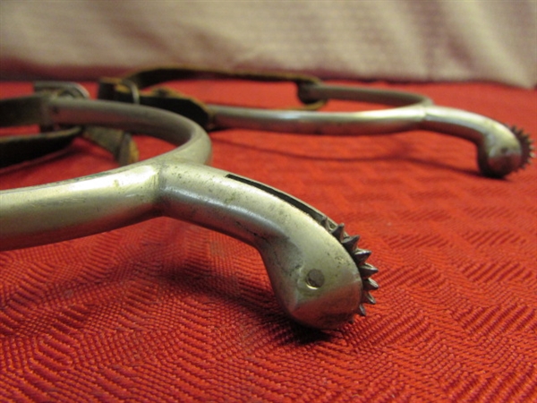 VINTAGE ENGLISH STYLE SPURS 