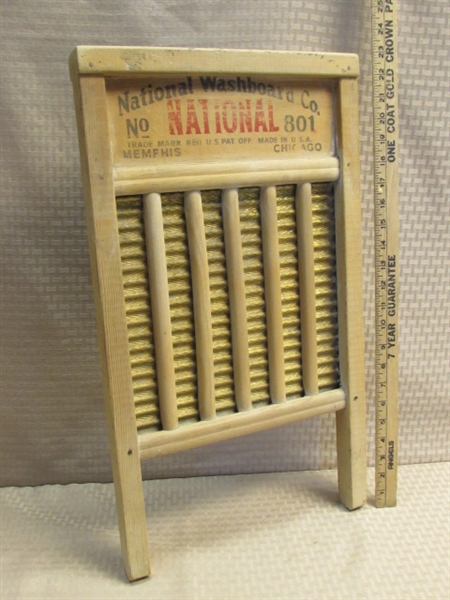 LAUNDRY THE OLD FASHIONED OR CUTE VINTAGE DÉCOR! NATIONAL WASHBOARD CO. WASHBOARD NO. 801