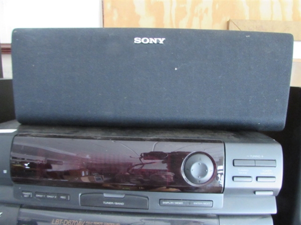 SONY COMPACT HI-FI STEREO SYSTEM WITH 5 SPEAKER SURROUND SOUND!