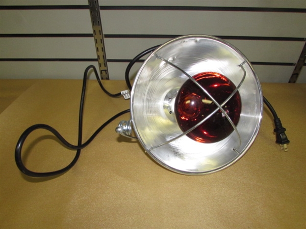 WARM & BRIGHT BROODER HEAT LAMP