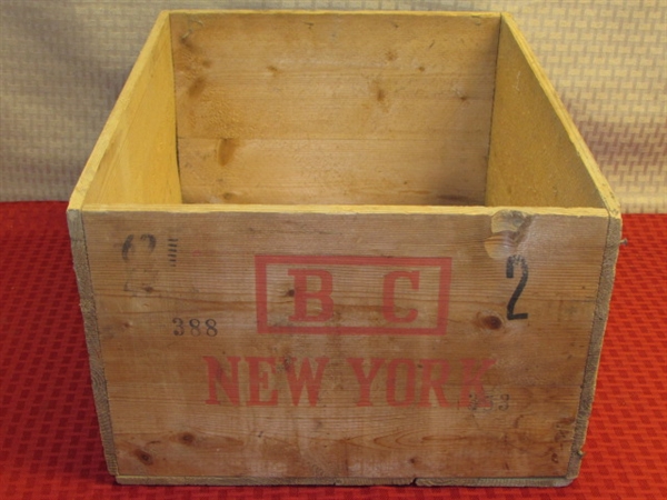 SUPER COOL & STURDY VINTAGE CUTTY SARK SCOTCH WHISKY WOOD CRATE