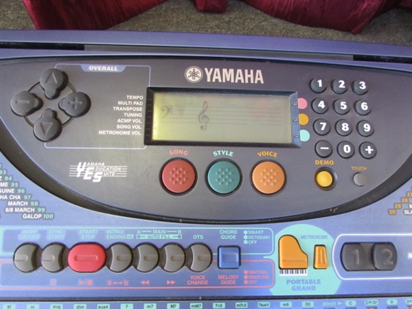 YAMAHA ELECTRIC KEYBOARD WITH TONS OF EXTRA FEATURES!