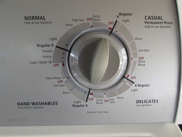 WHIRLPOOL ULTIMATE CARE II WASHING MACHINE