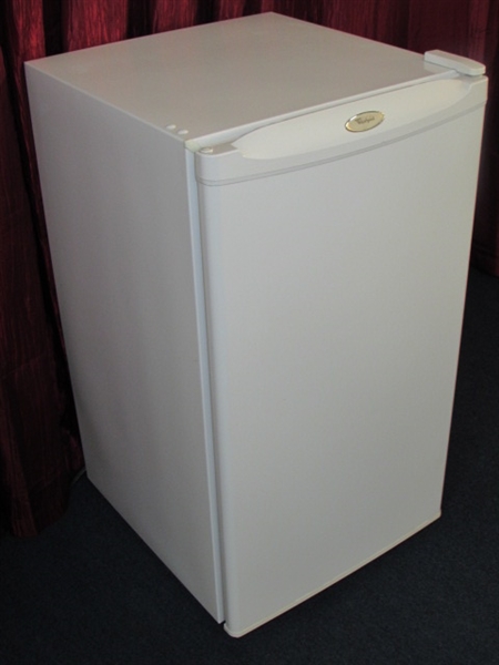 WHIRLPOOL MINI FRIDGE