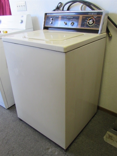 GENERAL ELECTRIC HEAVY DUTY LARGE CAPACITY WASHING MACHINE