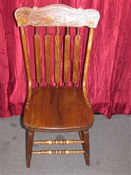 PRETTY VINTAGE SIDE CHAIR WITH BEAUTIFULLY CARVED BACKREST