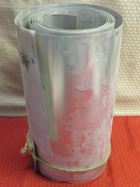 ROLL OF METAL FLASHING