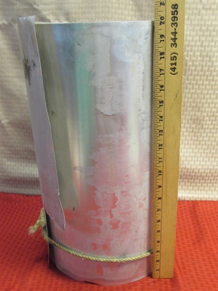 ROLL OF METAL FLASHING