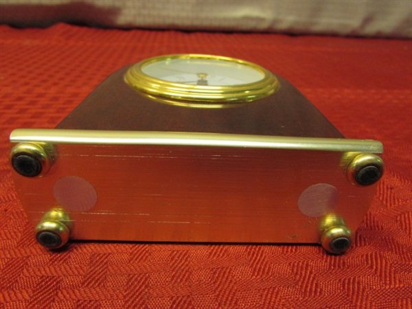 LINDEN SOLID WOOD ALARM CLOCK