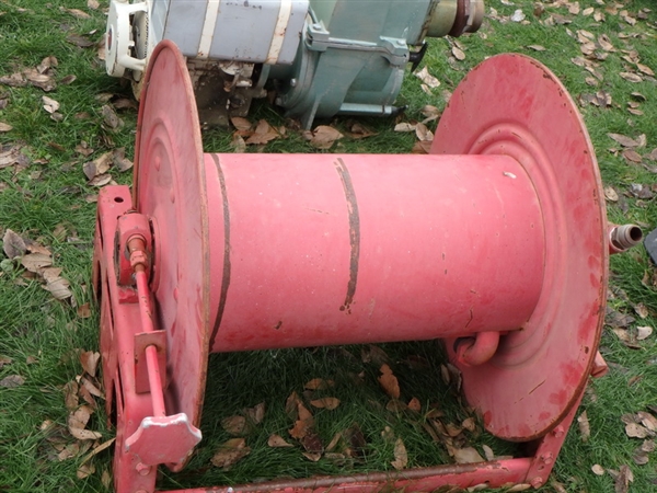 HOSE REEL W/100' FIRE HOSE