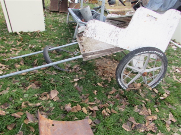 SMALL WOODEN PROJECT CART