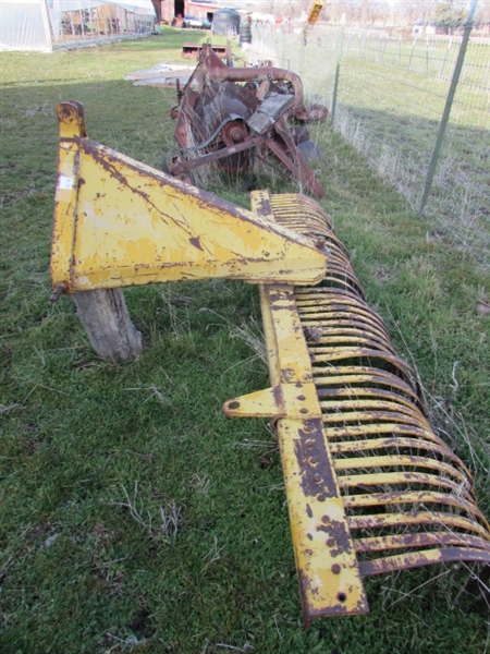 VINTAGE CURVED TINE LANDSCAPE/ROCK RAKE