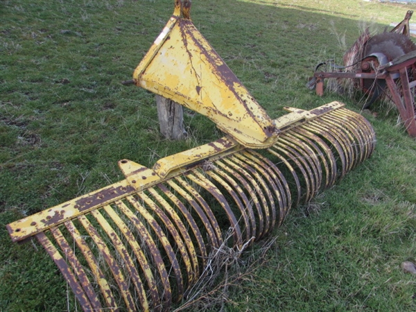 VINTAGE CURVED TINE LANDSCAPE/ROCK RAKE