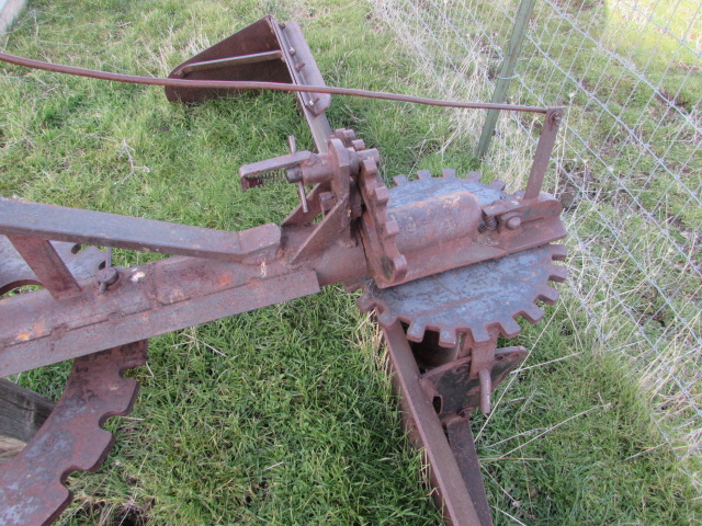 3 point hitch scraper