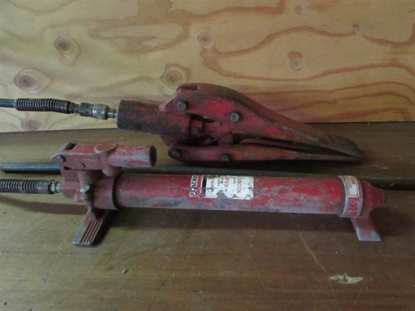VINTAGE JAWS OF LIFE W/HYDRAULIC PORTO-POWER