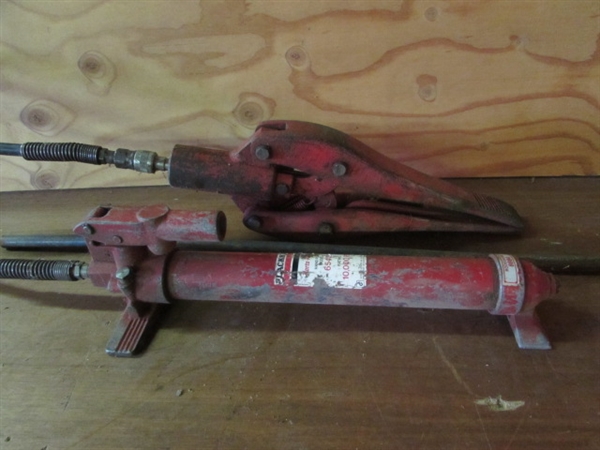 VINTAGE JAWS OF LIFE W/HYDRAULIC PORTO-POWER