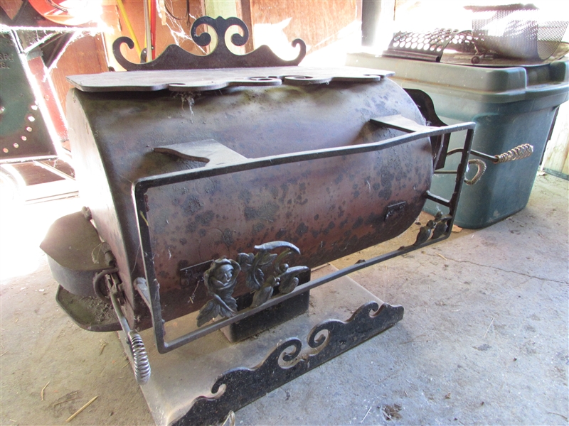 DECORATIVE WOOD STOVE