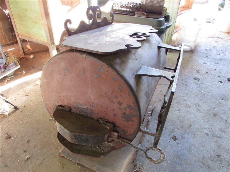 DECORATIVE WOOD STOVE