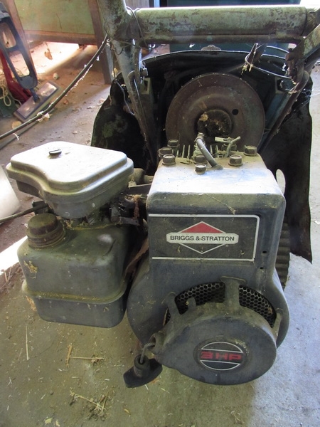 VINTAGE JARI WALK-BEHIND SICKLE MOWER. WITH 3 HP BRIGGS & STRATTON MOTOR