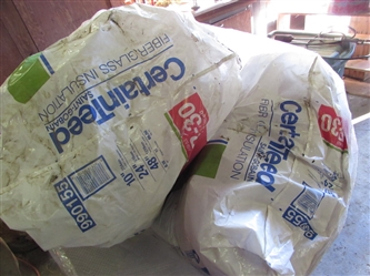 2 BUNDLES CERTAINTEED R30 INSULATION